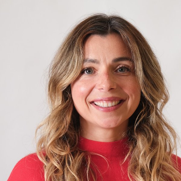 Simone Cimiluca-Radzins